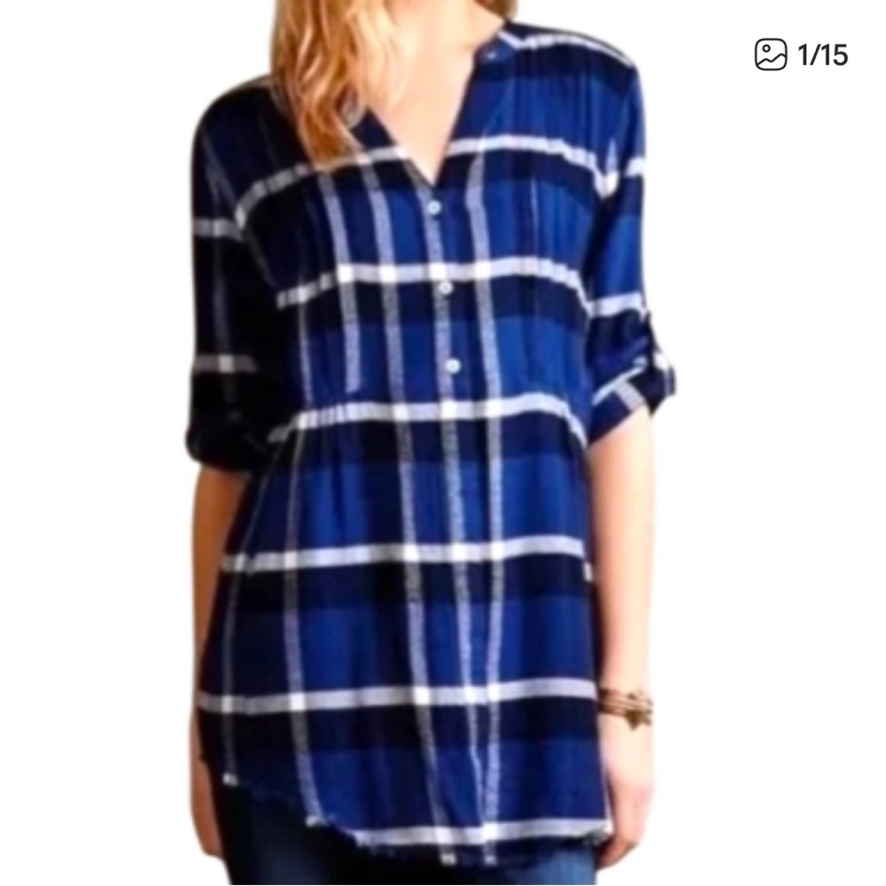 Holding Horses Anthropologie blue pin tuck plaid soft tunic-type top size 16